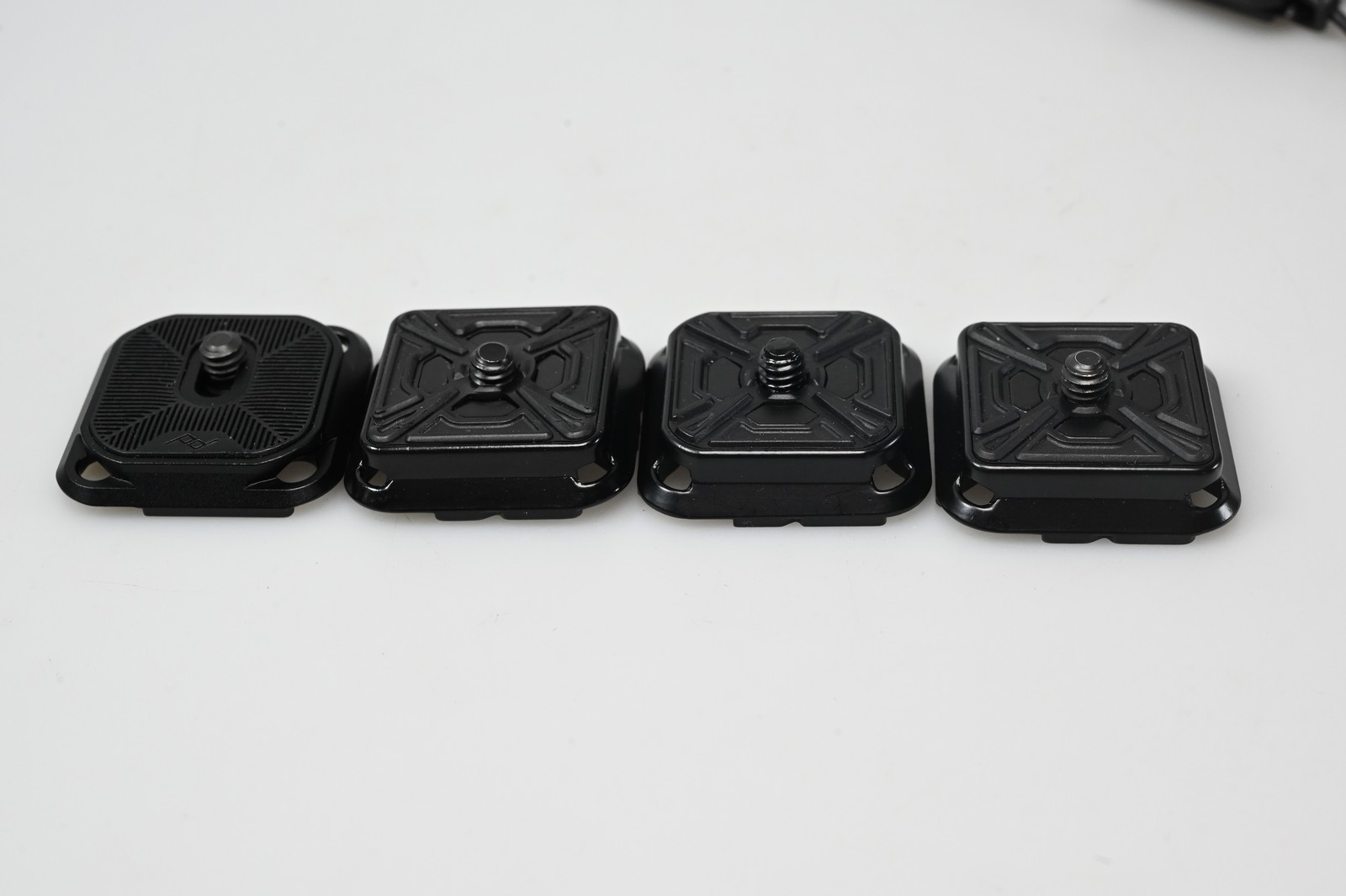 Lot of Peak Design Quick Release/Capture Clip system #G236