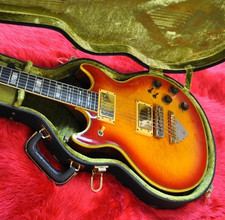 [Ibanez] AR-300 Artist CSB 1981 4,7kg E-Gitarre mit Hartschalenkoffer Gebrauc...