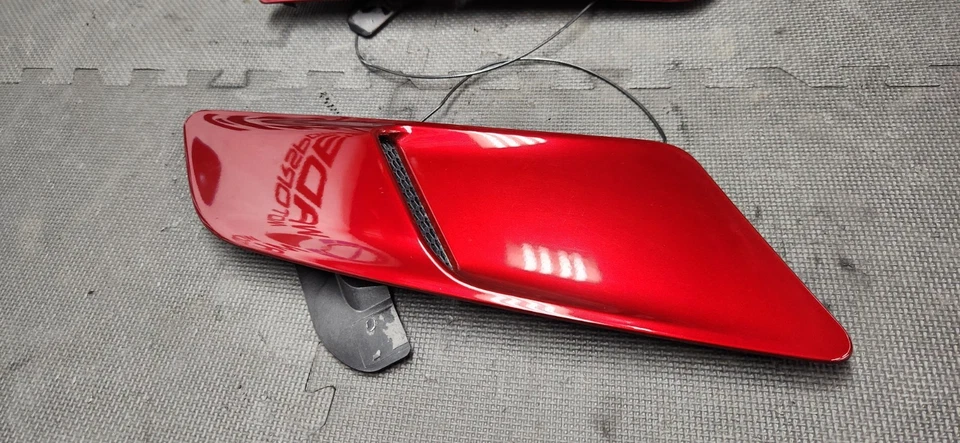 Ford Mustang GT 2015-2017 ventilación de capó diestro y derecho con juego de intermitente OEM Foto 3 de 4