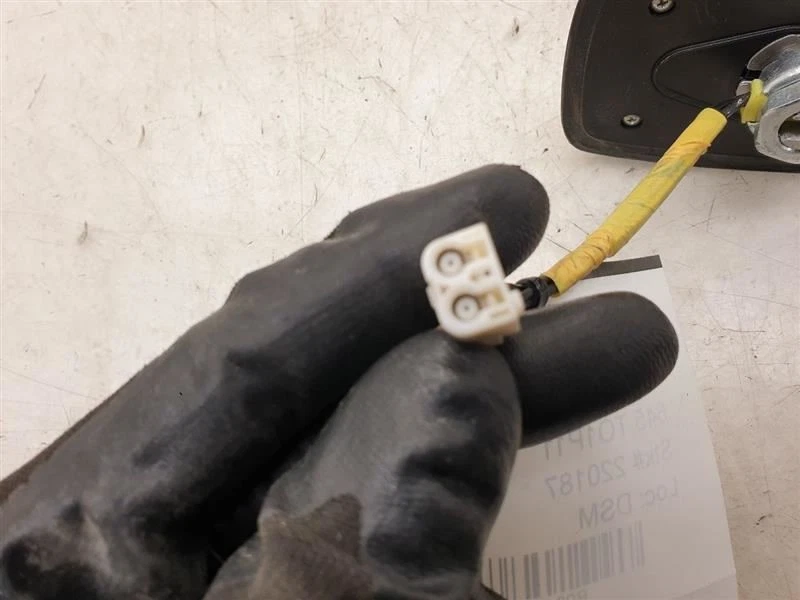 11 ANTENA MONTADA EN TECHO TOYOTA VENZA Foto 4 de 4