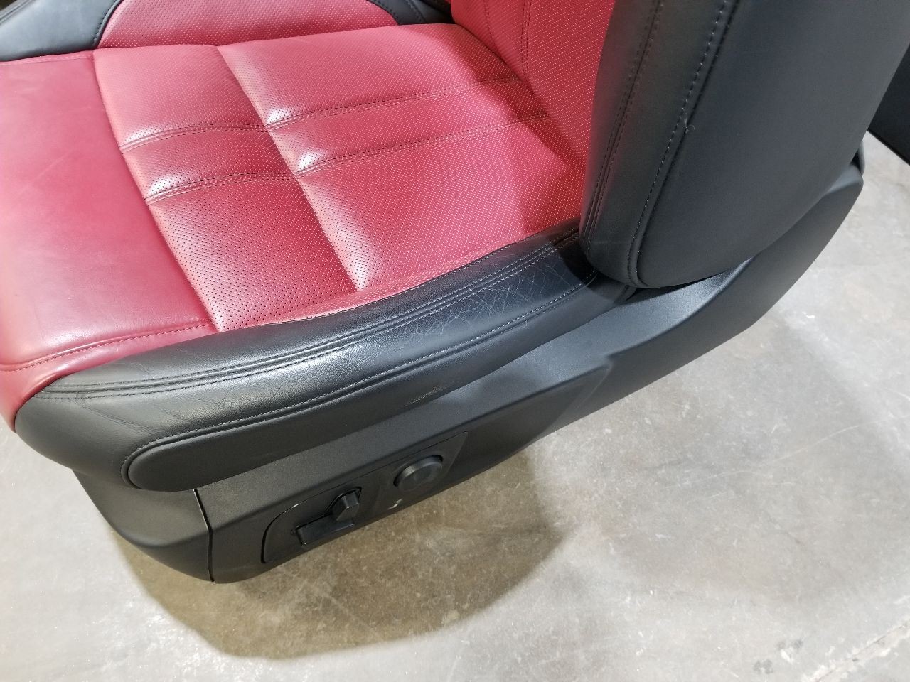 Maserati Levante 2020-2020 Seats Set