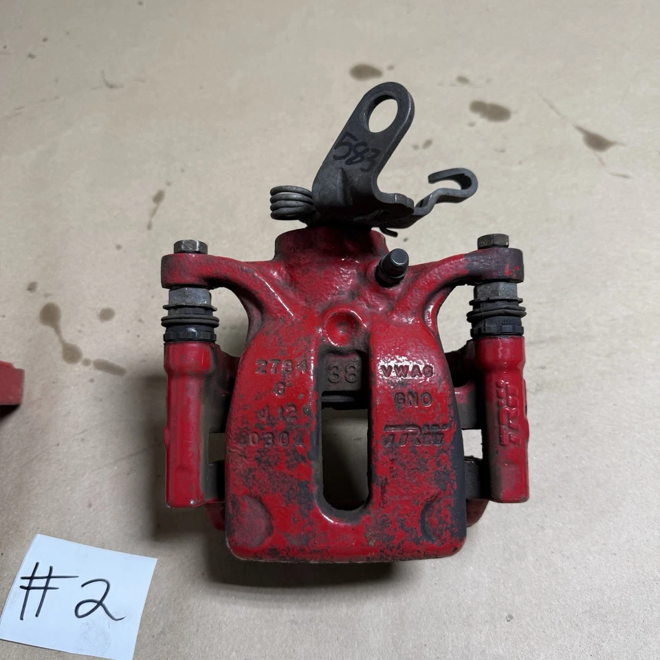 Par rojo de pinzas de freno traseras izquierda y derecha 15-19 VW MK7 Golf GTI 310 mm OEM Foto 2 de 4