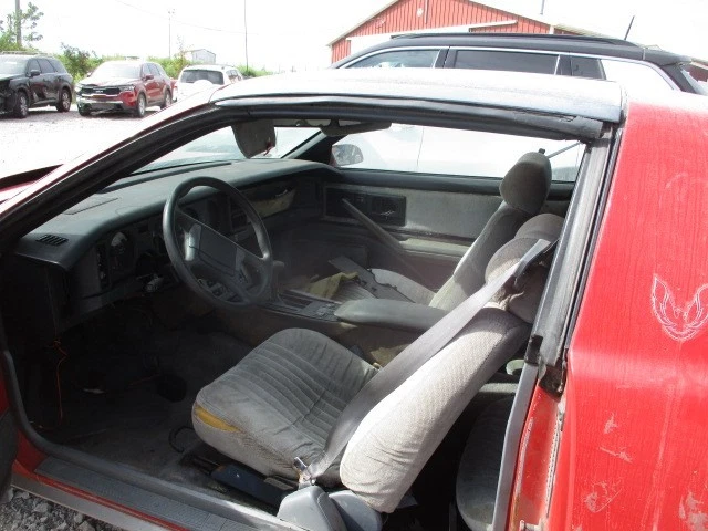 (LOCAL PICKUP ONLY) Front Bumper Without Ground Effects Fits 85-90 FIREBIRD 1601 Foto 4 de 4