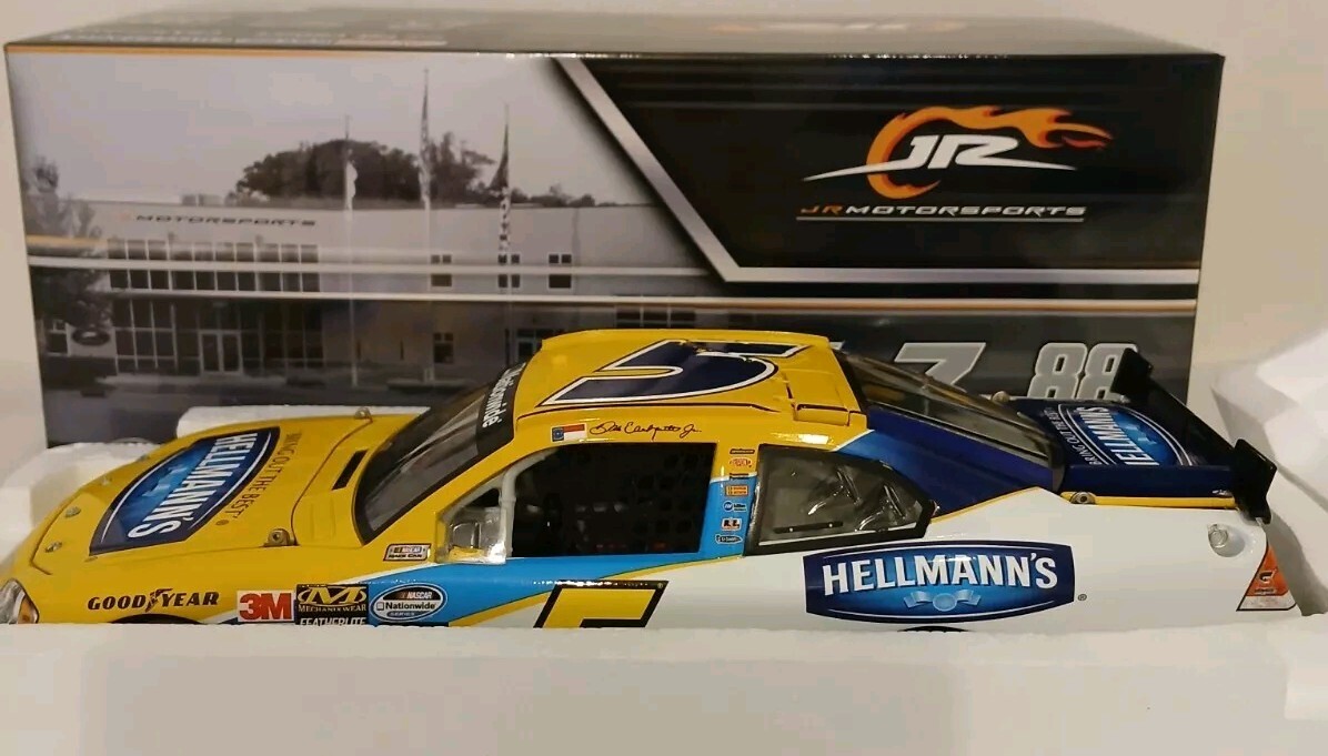 Picture 1 of 4
