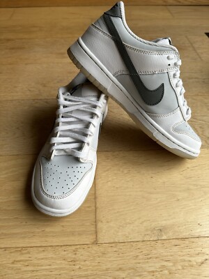 nike trainers size 5