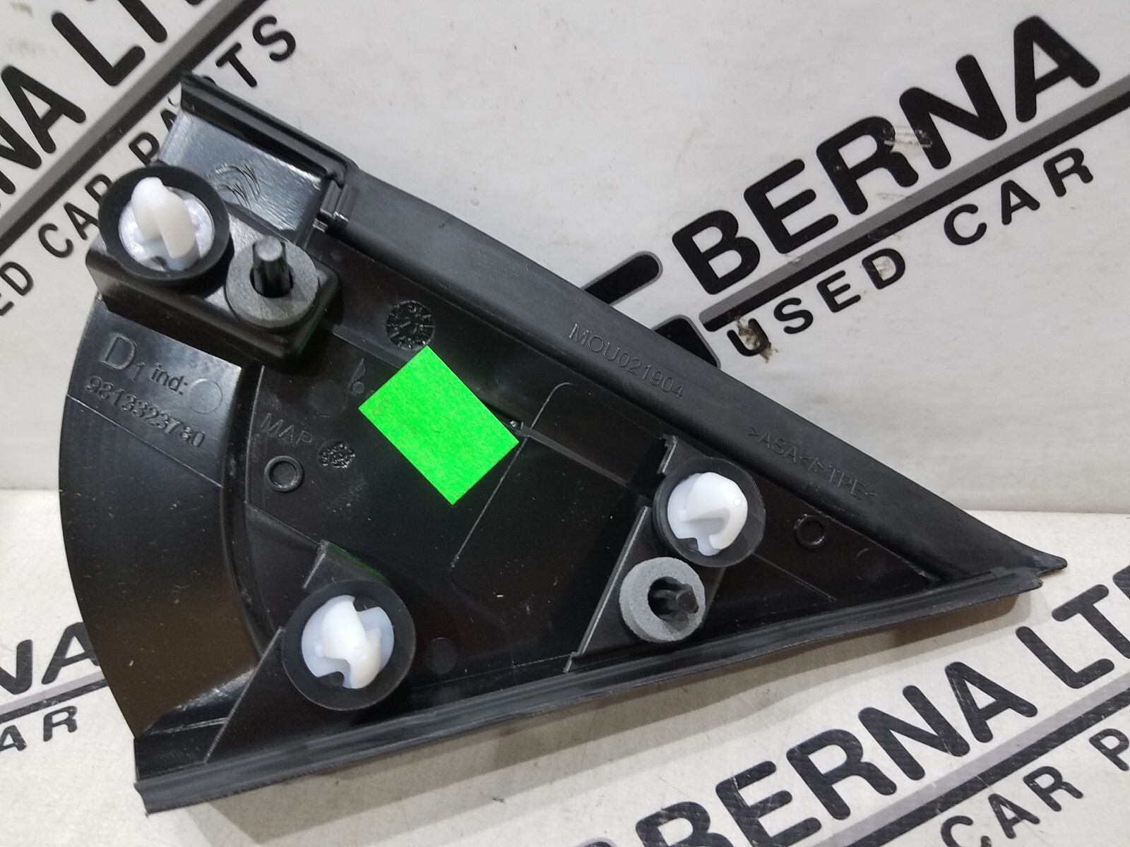 CITROEN C3 2019 Mk3 Front Left Exterior Triangle Cover 9813323880 