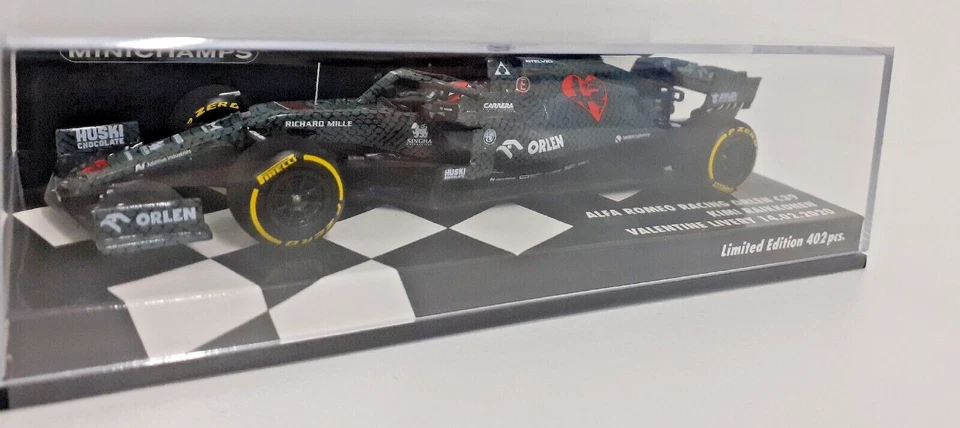 MINICHAMPS 1:43 Modell Auto F1 Alfa Romeo Ferrari Räikkönen Test Fiorano 2020 - Bild 3 von 4