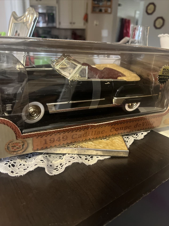 Cadillac 1949 cupé deVille 1:18 Road Legends edición limitada Foto 2 de 3