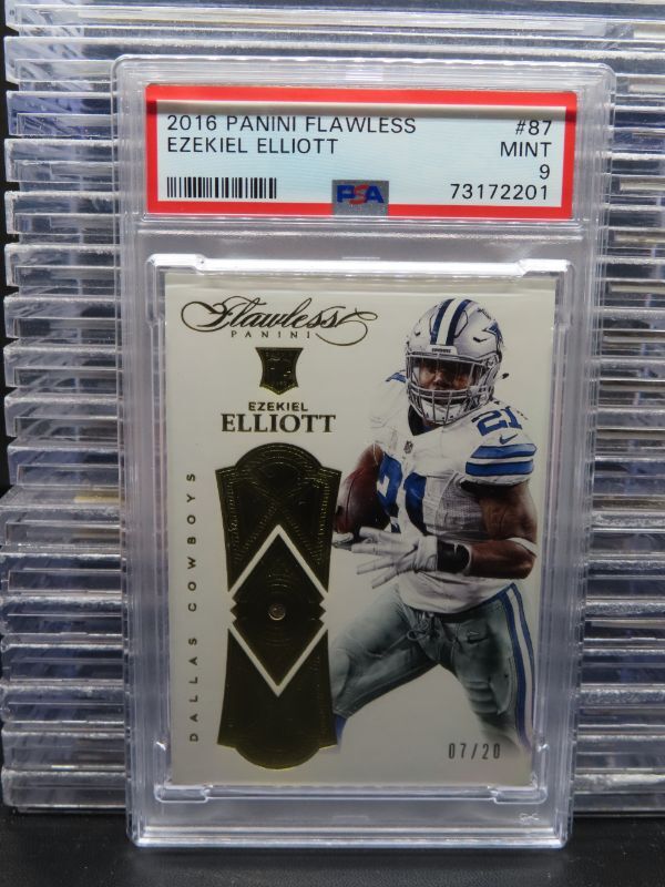 Ezekiel Elliott Panini Flawless #87 Base
