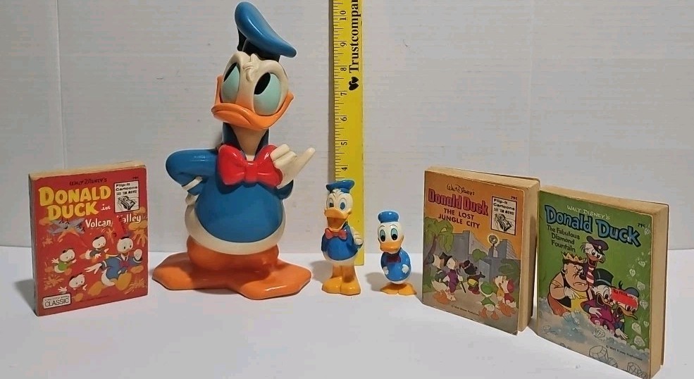Walt Disney Vintage Donald Duck Collection | eBay