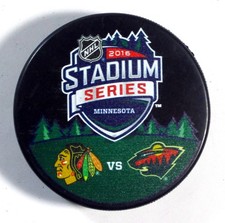 2016 Stadium Series Minnesota Wild vs Blackhawks Official NHL Hockey Puck
