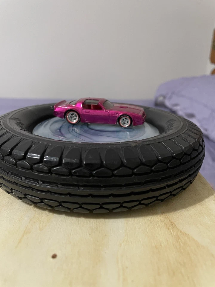 HOT WHEELS 77 PONTIAC FIREBIRD PRUEBA DE FÁBRICA COLOR/SIN TAMPO SPECTRAFLANE ROSA Foto 2 de 4