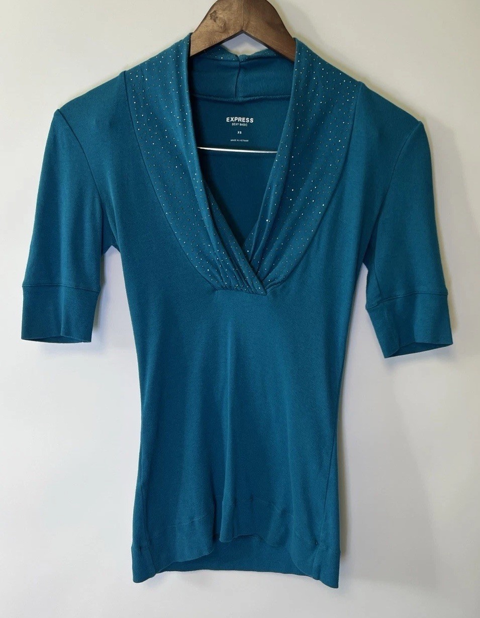 Express Y2K Sequin Deep V- Neck Sexy Basic Top Wo… - image 4