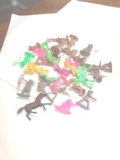 35 Pcs. Misc Cowboy And Indians Multicolor Figures. R.