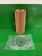 Luber-Finer P983 Engine Oil Filter Manufactured by Mann Part Number HU721/4