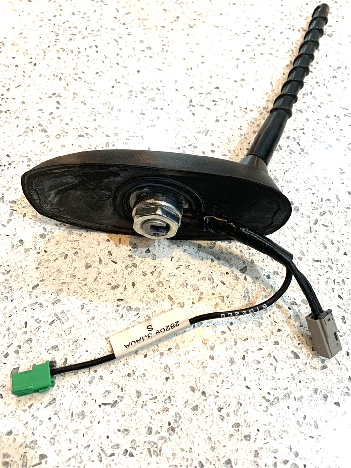 13-20 NISSAN PATHFINDER RADIO RECEPTOR TECHO ALETA DE TIBURÓN ANTENA CABLE CONJUNTO OEM Foto 2 de 4