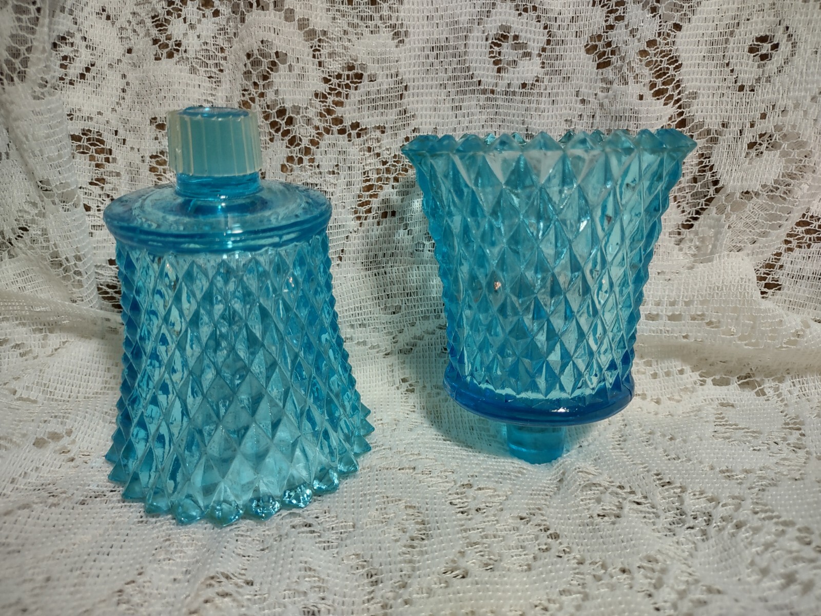 2 VTG Homco Home Interiors Pegged Votive Cup Glass Candle Holders Blue