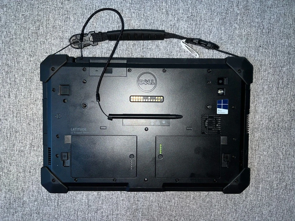 Dell latitude 7202, Etat Correct, Intel M-5Y71, 8Go RAM, 120Go SSD - Photo 3/4