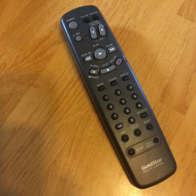 Gold Star TU / AV  TV / VCR Remote Control Not tested