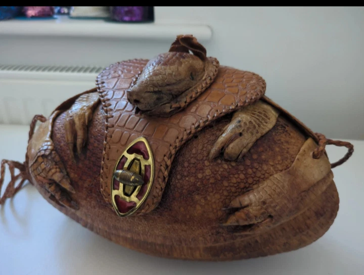 Vintage 1930s/1940s Taxidermy Armadillo Handbag Shoulder Strap Bag Fashion - Image 1 of 4