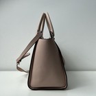Foto 17 di 24