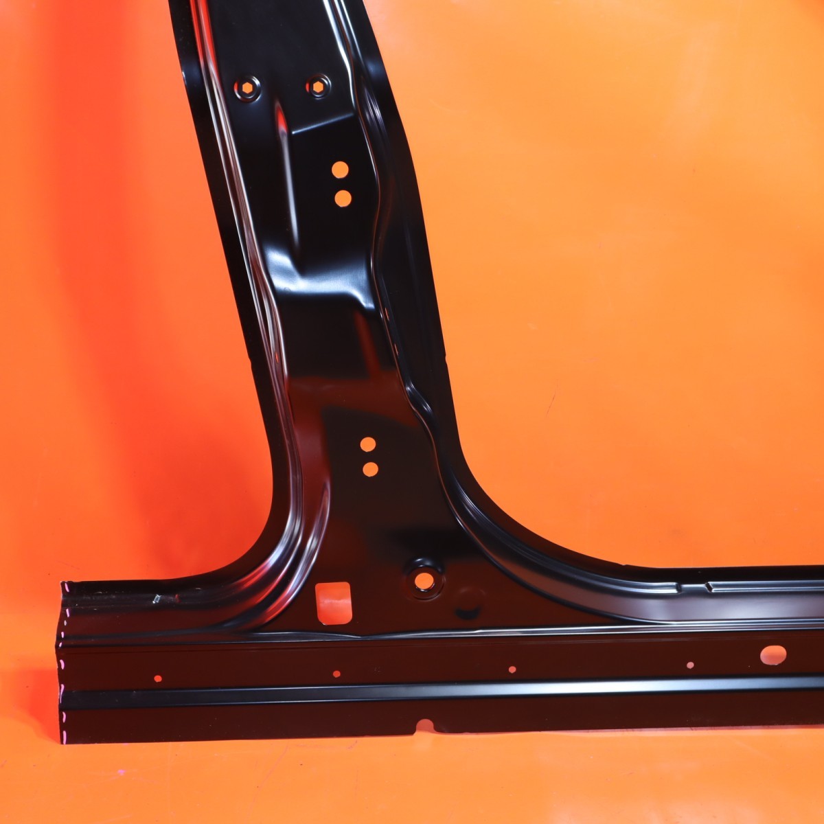 MASERATI GHIBLI A-PILLAR RIGHT FRONT 2014 2015 2018 2019 2020 2021 B-PILLAR OEM