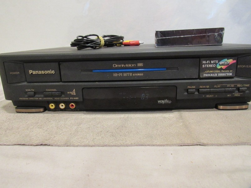 Panasonic Blue Line VCR PV-4461 Omnivision VHS Player WORKS