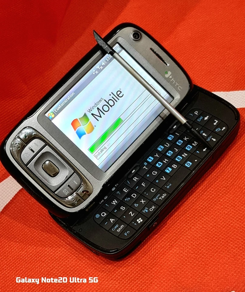 HTC TYTN II KAIS130 (Orange) Windows Smartphone Immaculate Condition With Chargr - Image 2 of 4