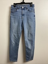 American Eagle Women  s Mom Jean High Rise Stretch Blue Denim Size 6