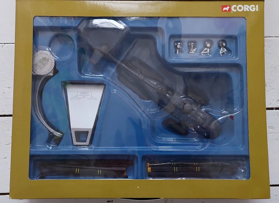 Corgi AA33401 Westland Sea King HAS.2, 825 Sqn, RN, Falklands Campaign - Image 3 of 4