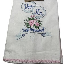 Set of 2 Kitchen Towels WHT  PINK 16  x26  Embroidered Wedding Gift Mr  Mrs NWT