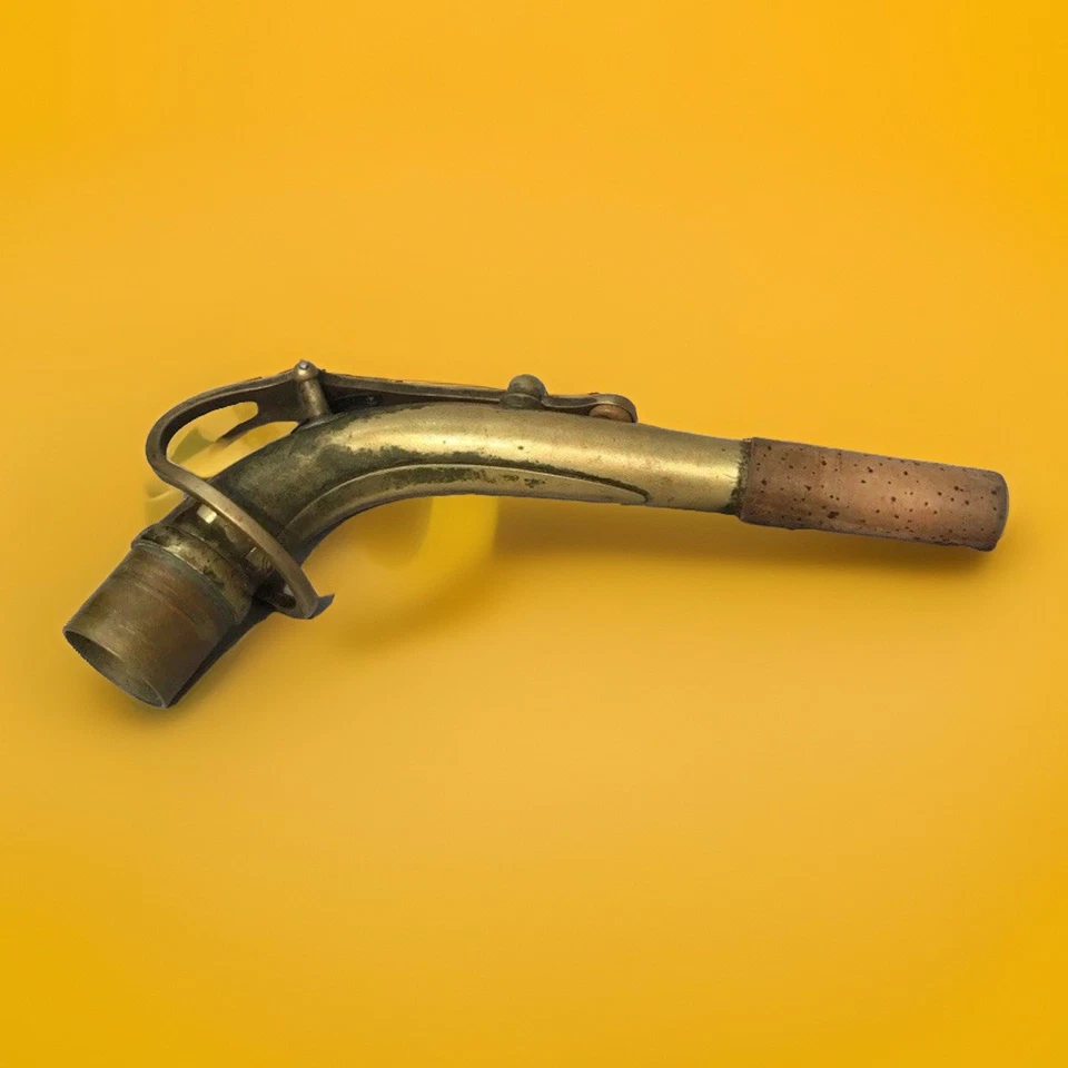 Saxofón alto Buescher 400 - con estuche Foto 4 de 4