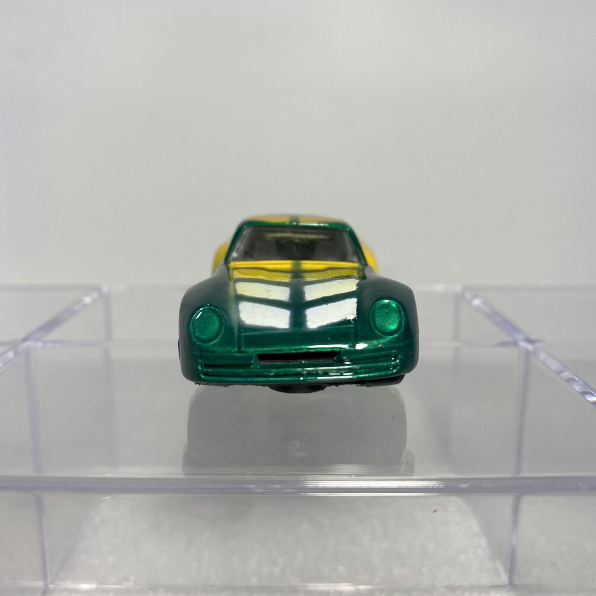 Zee Toys D95 Porsche 959 1:64 Scale Diecast Diorama Model Car Zee Toys D95 Porsche 959 1:64 Scale Diecast Diorama Model Car