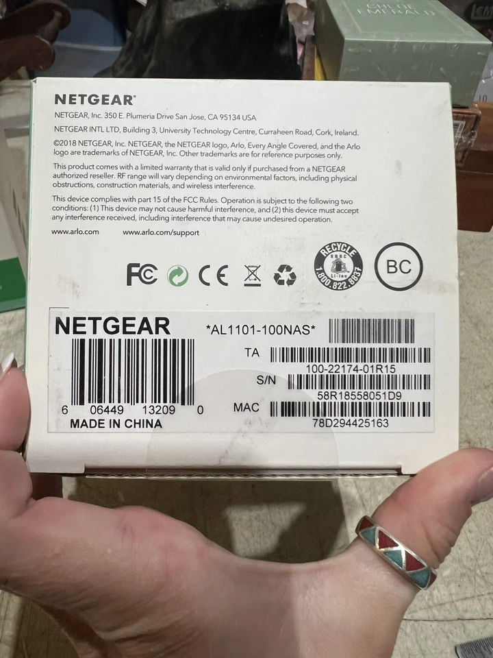 New Arlo ALS1101 Security Light System 1 Wire-Free Smart Light & AL1101-100NAS - Image 4 of 4