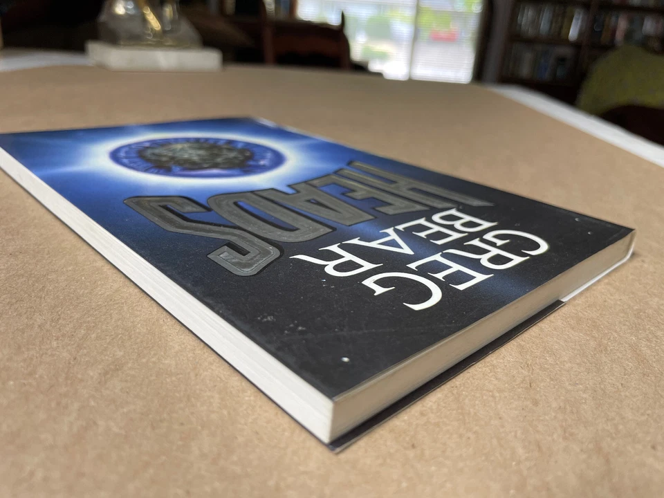 Signed Greg Bear: Heads, signed 1st UK PB - Image 4 of 4