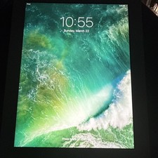 Apple iPad 4th Gen Retina 16gb Wi-fi 9.7in - White excellent condition 
