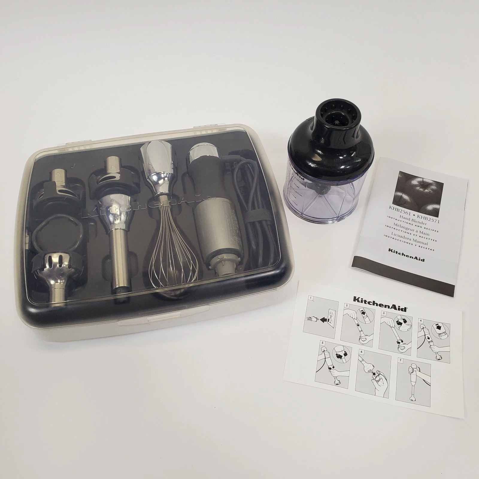 KitchenAid KHB2561CU 5 Speed Hand Blender Set Silver EUC No Pitcher Case
Opens in a new window or ta