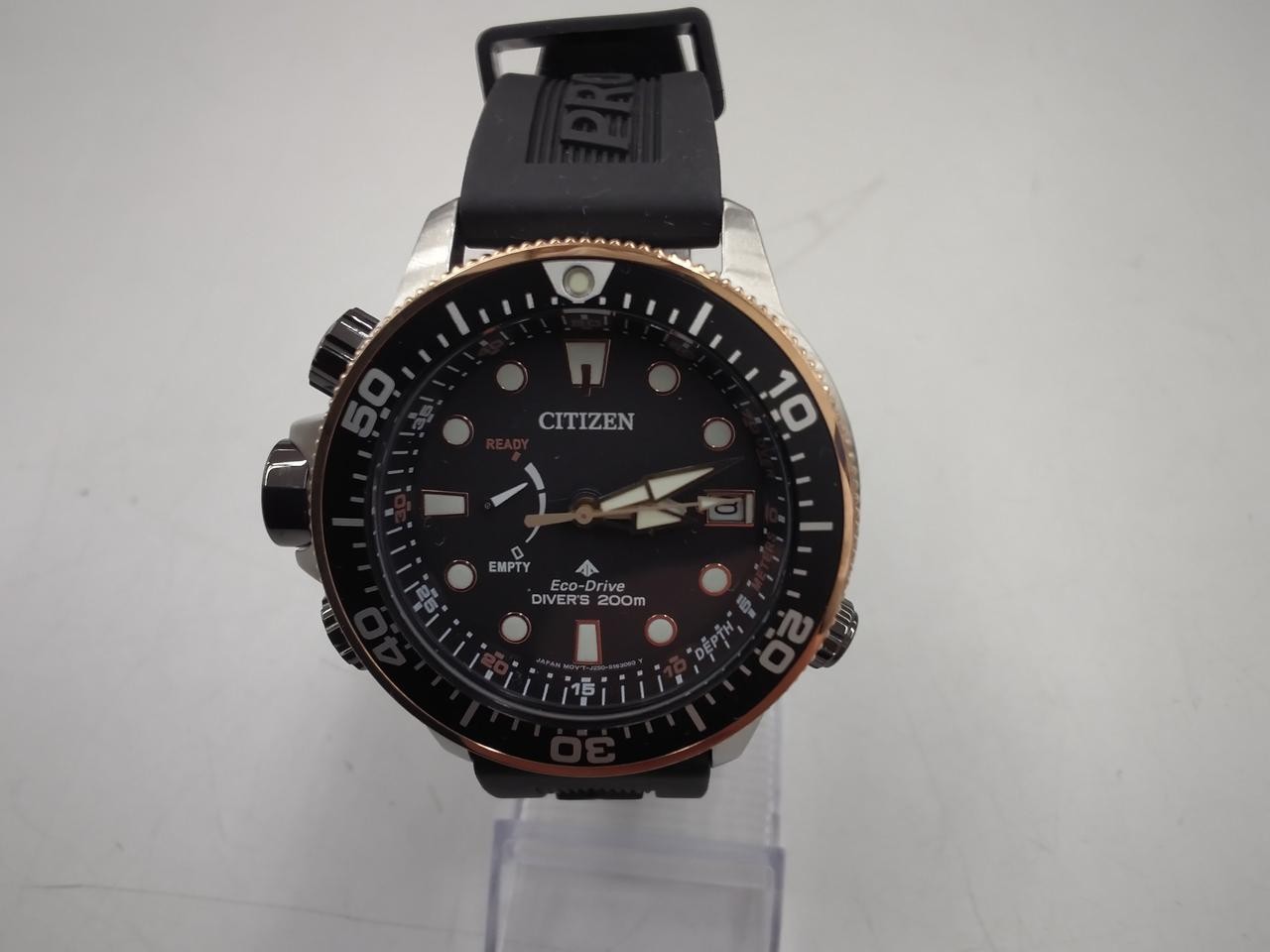 Quartz Analog Watch Model J250 S118948 CITIZEN