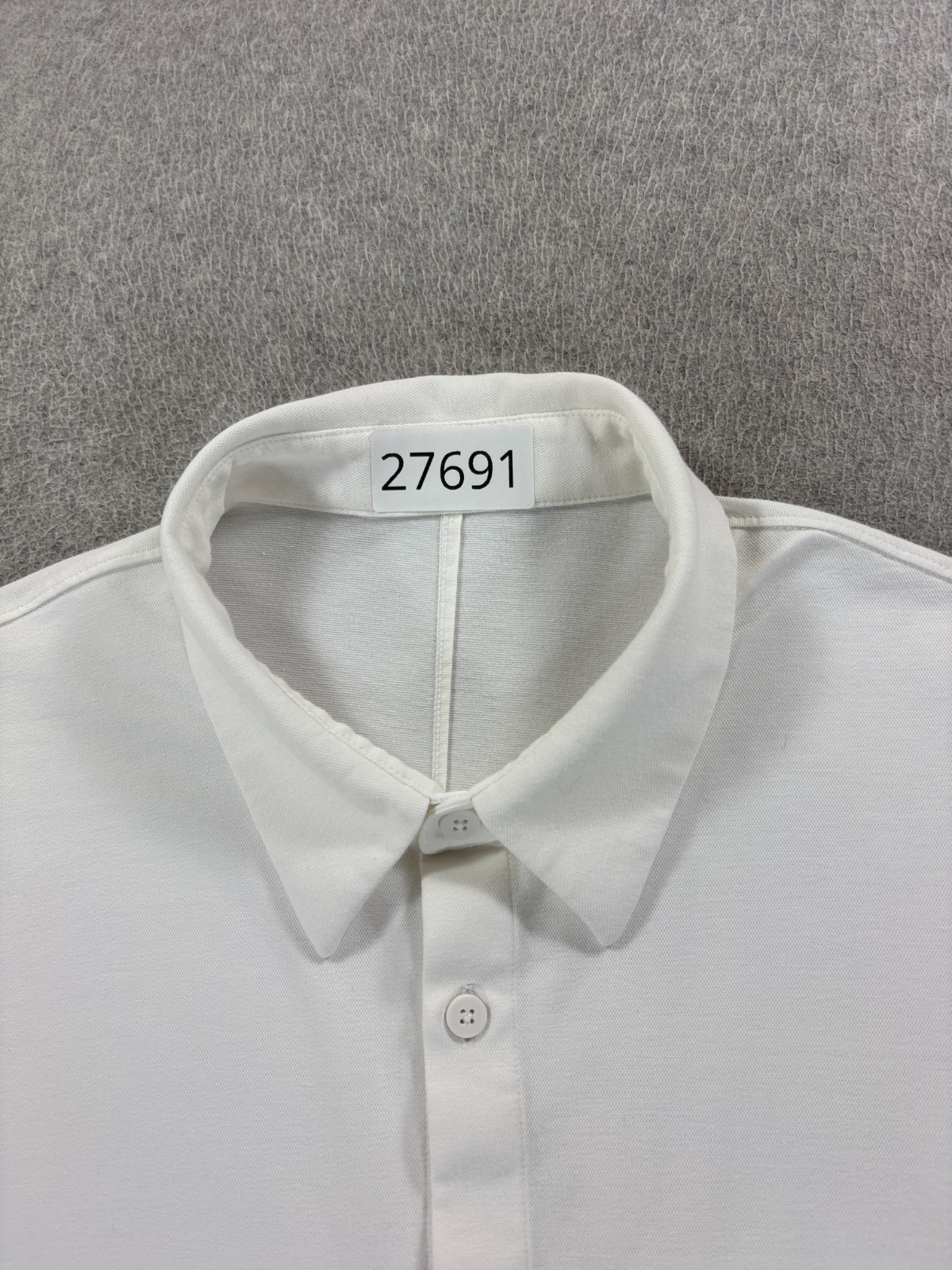 Lululemon Performance Long Sleeve Button Down Shi… - image 3