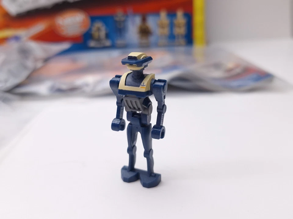 Lego Star Wars Clone Wars 7868 Mace Windu's Jedi Starfighter Complete w/Box - Image 4 of 4