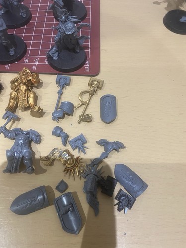 Age of Sigmar Mighty Battles In An Age Of Unending War Stormacast + Khorne Army - Picture 18 of 20