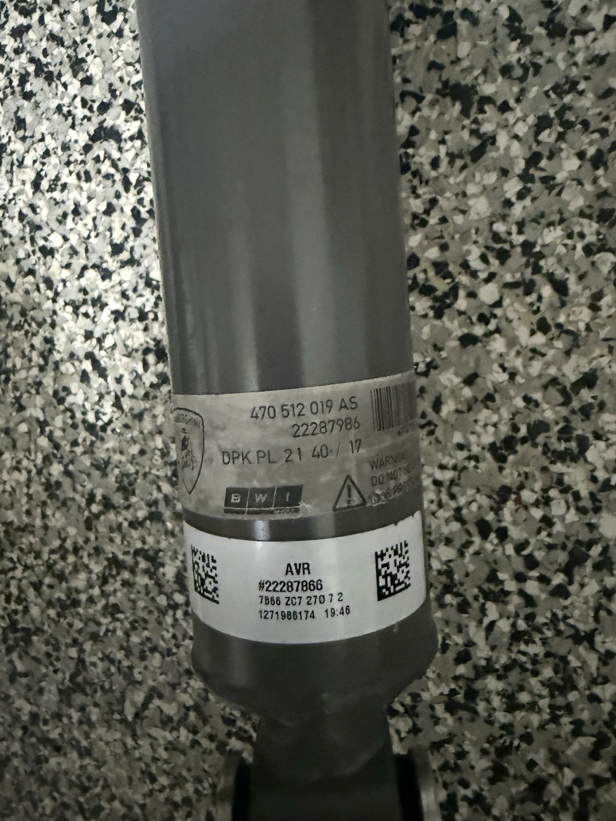 Lamborghini Aventador Rear Adaptive damper P/N 470512019AS