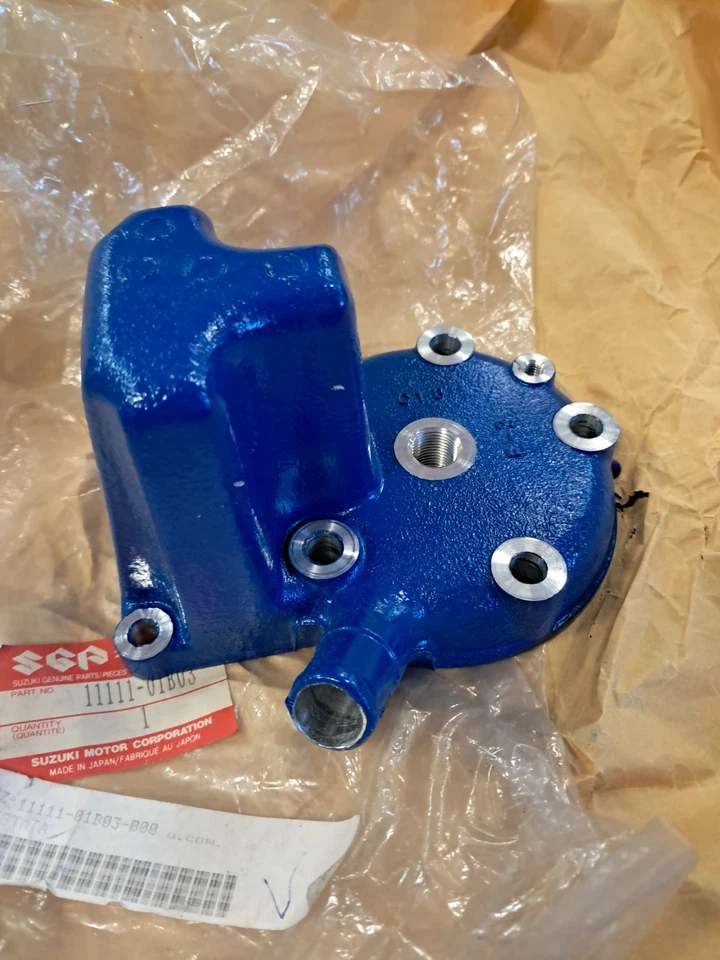 TESTATA HEAD SUZUKI RM 125 1987  G COLORE BLU NUOVA ORIGINALE - Immagine 2 di 4