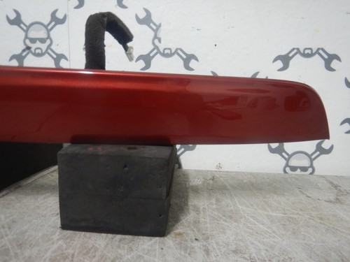 2016 TO 2020 NISSAN KICKS TAILGATE TRUNK LID LICENSE PLATE MOLDING OEM 90810-5RB - Picture 6 of 12