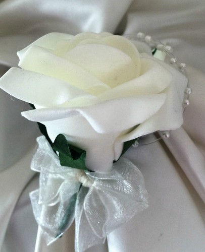 Wedding Flowers Ivory/Lilac Crystal Bouquet Bride/Bridesmaids/Buttonholes - Picture 13 of 15