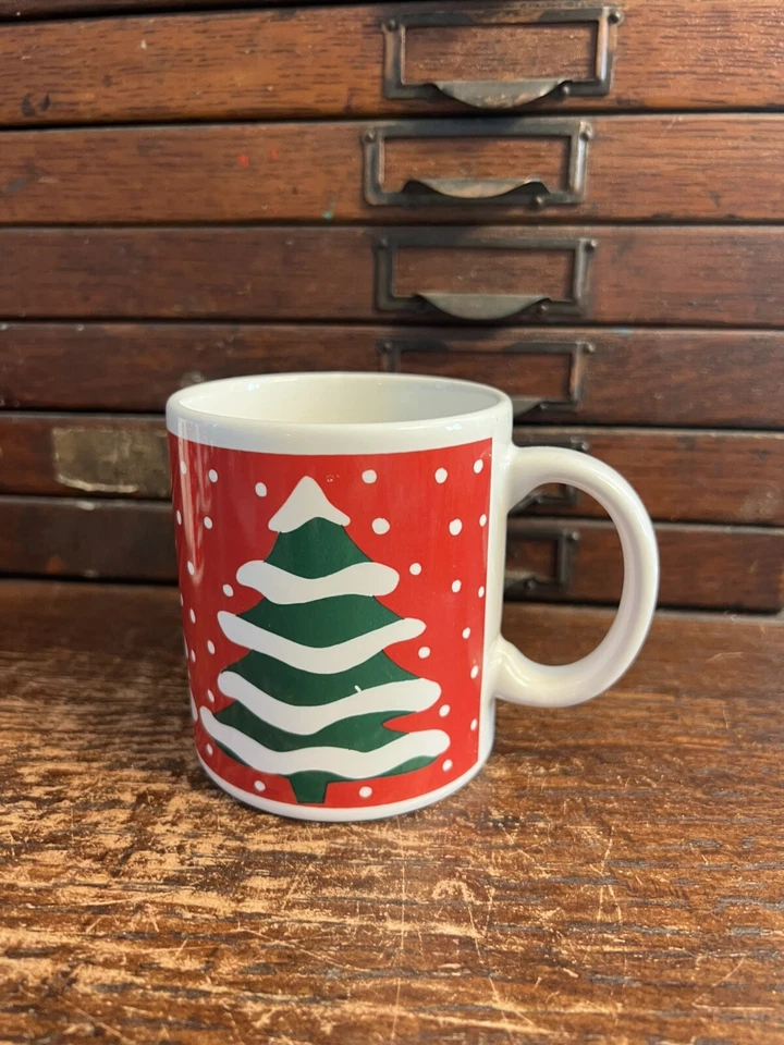 Lot of 3: Crate & Barrel Christmas Mugs Ceramic - Christmas Tree w Snow Set - NM - Image 2 of 4