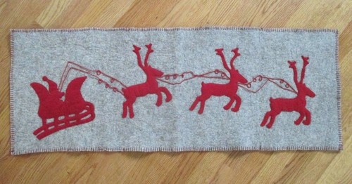 Arcadia Home Rentier und SCHLITTEN Weihnachten GRAU WOLLE TISCHLÄUFER 16" x 44" Neu - Bild 4 von 6