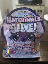 Hatchimals Alive Rainbow Splash - Amazing Color Hatch 