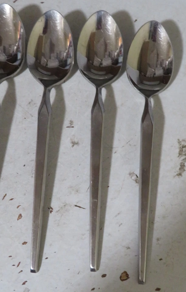 RAVENNA Pattern 8 Dinner Table Spoon Spoons SRI Stanley Roberts Stainless Japan - Image 3 of 4