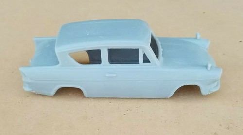 ABS-LIKE RESIN 3D PRINTED 1/24 1967 FORD ANGLIA 105E SALOON BODY - Picture 5 of 10